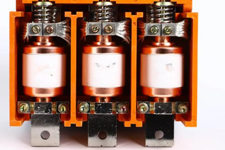 高壓真空開關管出現黃斑，這幾點原因需掌握！